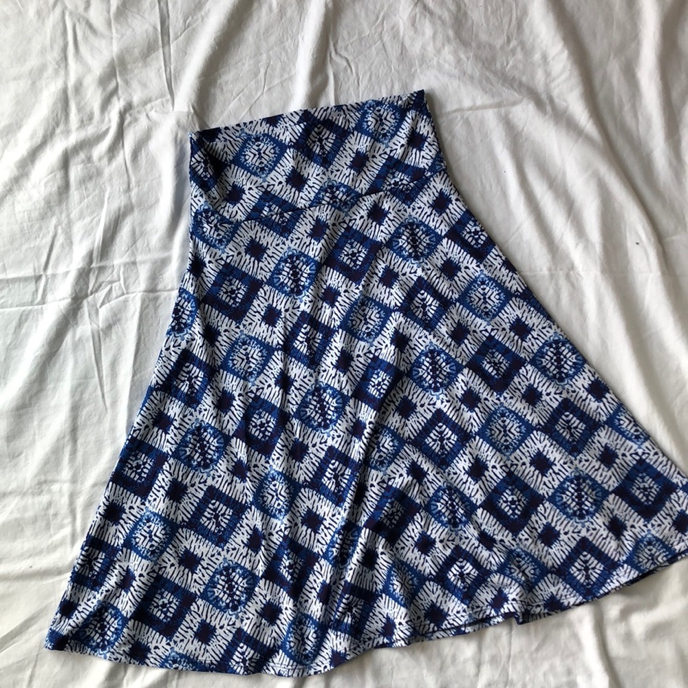 LuLaRoe Azure skirt